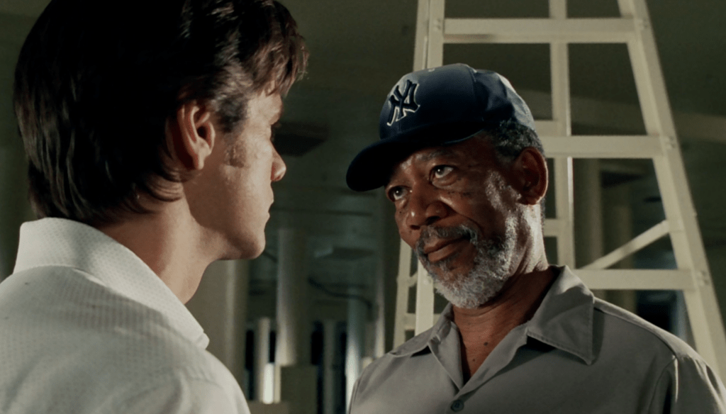 Jim Carrey e Morgan Freeman in una scena di Una settimana da Dio (2003) diretto da Tom Shadyac, già regista di Ace Ventura