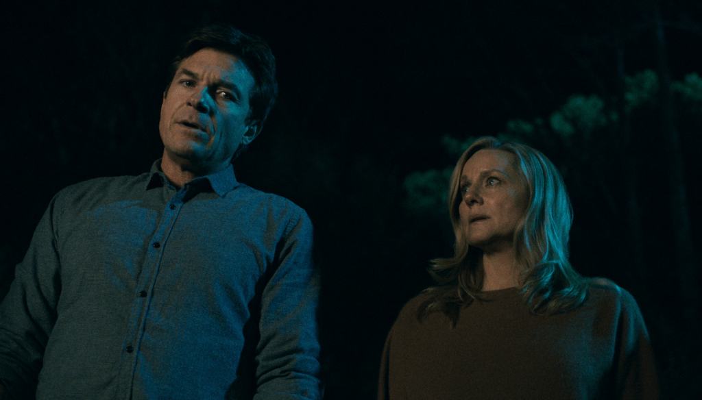 Jason Bateman e Laura Linney in una scena della serie tv Ozark (2017-2022) di Netflix