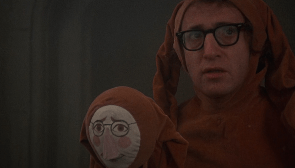 Woody Allen in una scena di Tutto quello che avreste voluto sapere sul sesso* (*ma non avete mai osato chiedere) (1972) di Woody Allen