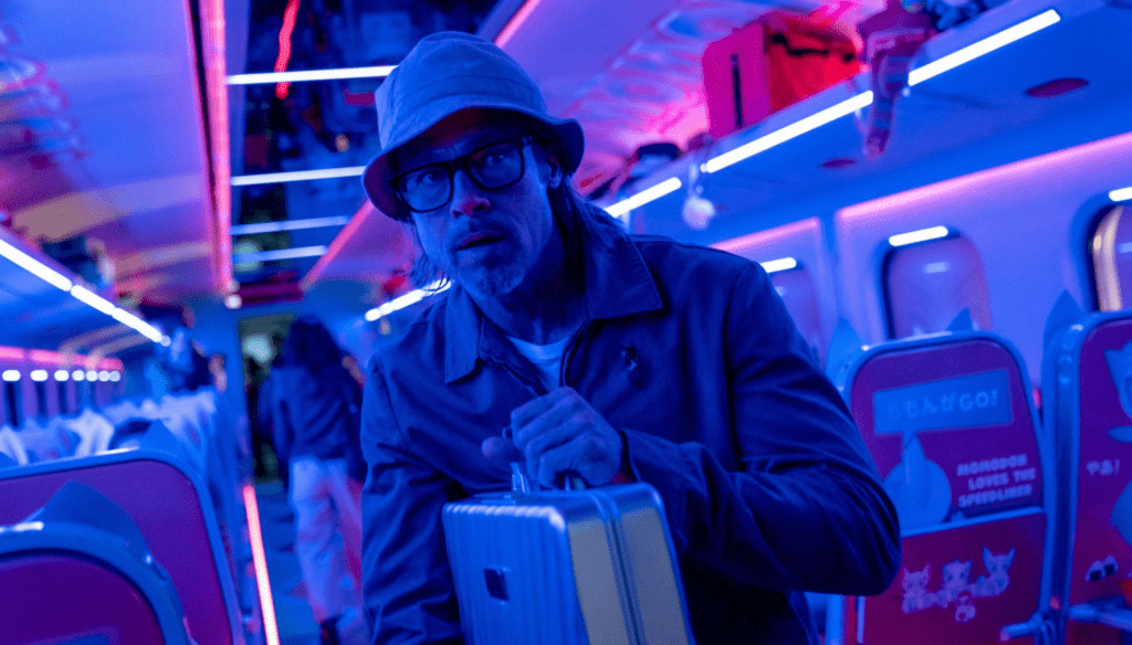 Brad Pitt in una scena di Bullet train (2022) di David Leitch