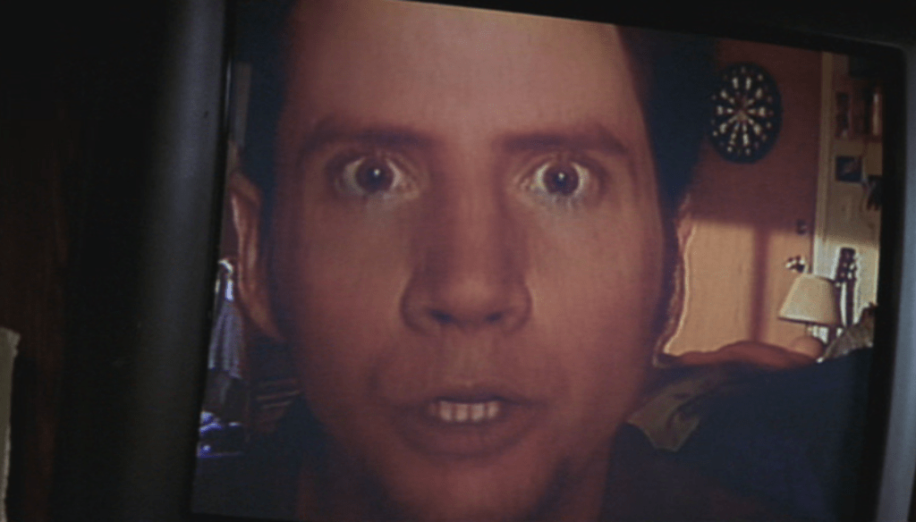 Jamie Kennedy in una scena di Scream 3 (2000) di Wes Craven