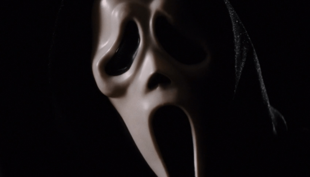 Ghostface in una scena di Scream 4 (2011) di Wes Craven
