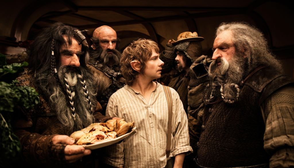 Martin Freeman in una scena di Lo Hobbit - Un viaggio inaspettato (2012) di Peter Jackson