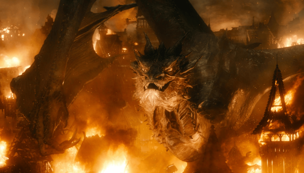 Benedict Cumberbatch in una scena di Lo Hobbit - La battaglia delle cinque armate (2014) di Peter Jackson