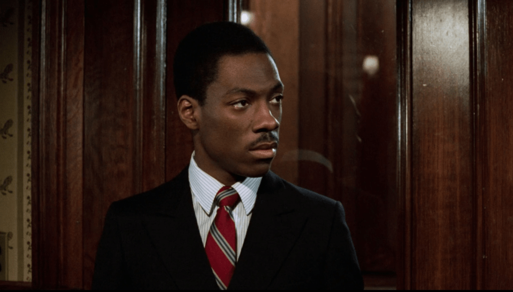 Eddie Murphy in una scena di Una poltrona per due (1983) di John Landis