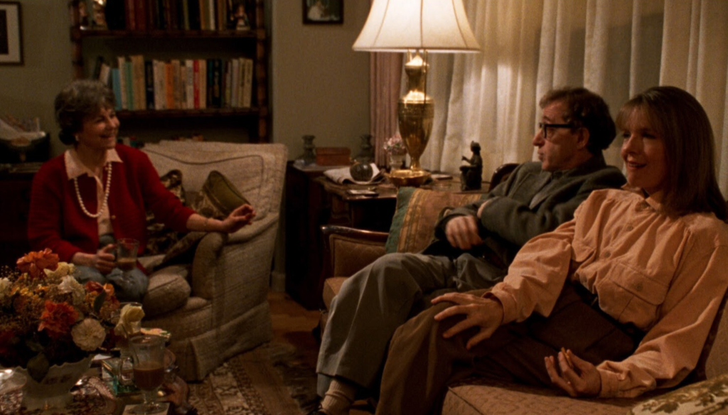 Woody Allen e Diane Keaton in una scena di Misterioso omicidio a Manhattan (1993) di Woody Allen