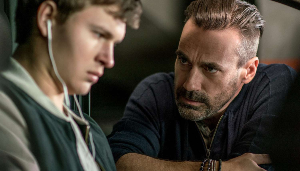 Ansel Elgort e Jon Hamm in una scena di Baby Driver (2017) di Edward Wright