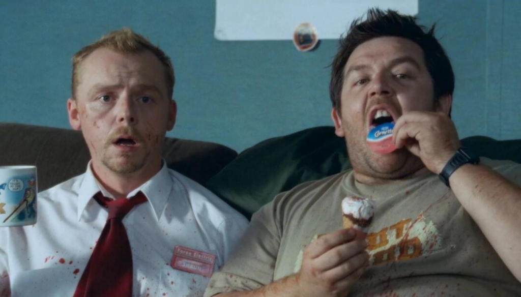 Simon Pegg e Nick Frost in una scena di Shaun of the dead (2004) o L'alba dei  morti dementi, primo capitolo della Trilogia del Cornetto di Edward Wright