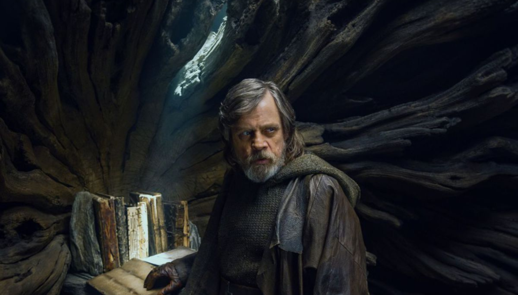 Luke Skywalker in Star Wars - Gli Ultimi Jedi (2017) di Rian Johnson